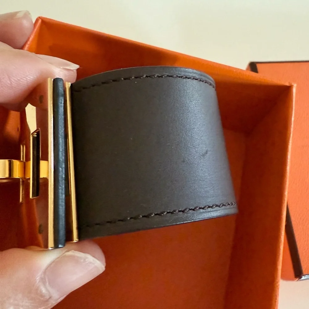 100% Authentic Hermes Kelly Dog Bracelet Black Gold Hardware Box & Dust Bag